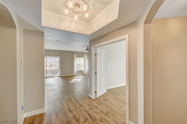 Building Photo - 11835 Portina Dr