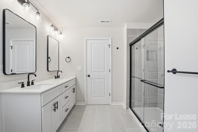 Building Photo - 3031 Breslin St