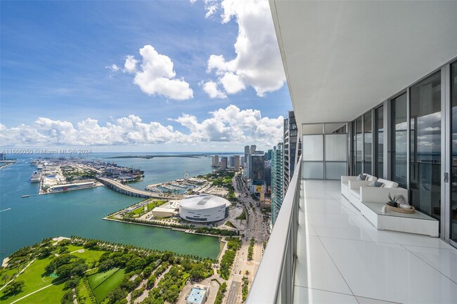 Building Photo - 1100 Biscayne Blvd