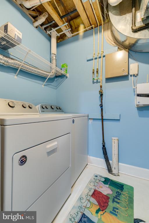 Building Photo - 2415 Terra Cotta Cir