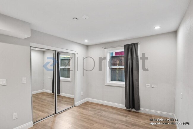 Building Photo - 1128 Adeline St