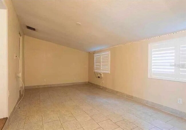 Building Photo - 2735 Boca Ciega Dr N