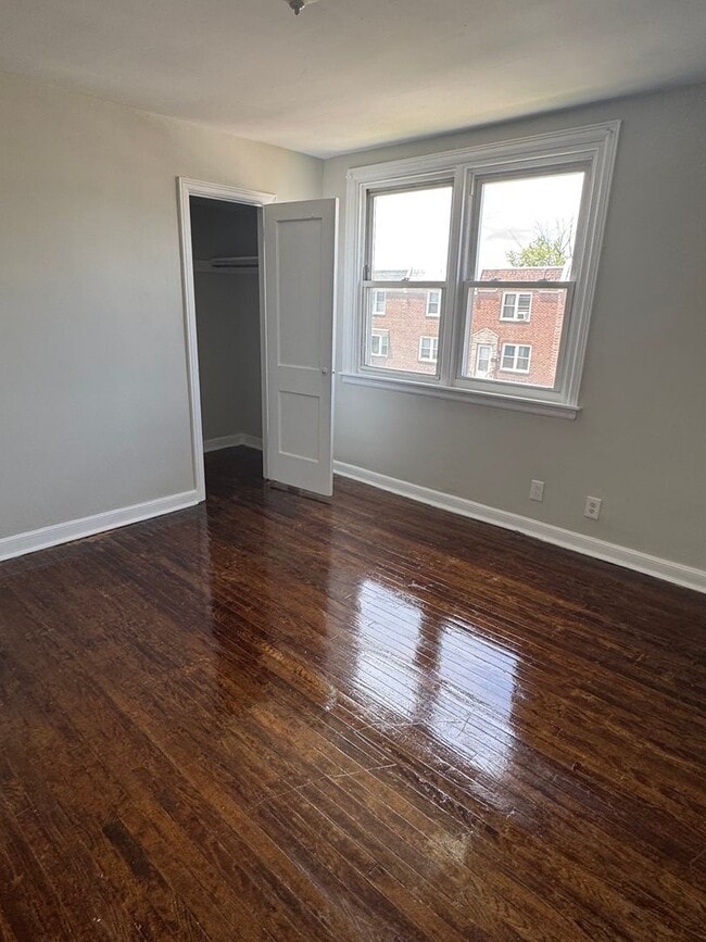 Building Photo - 2-Bedroom Home with Spacious Yard in Junia...