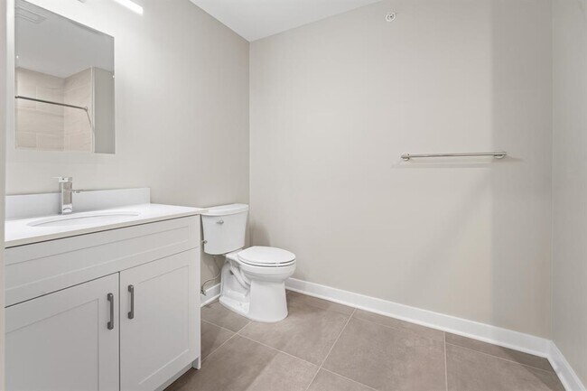 Building Photo - 475 Communipaw Ave