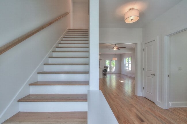 Building Photo - 1710 Nubell St