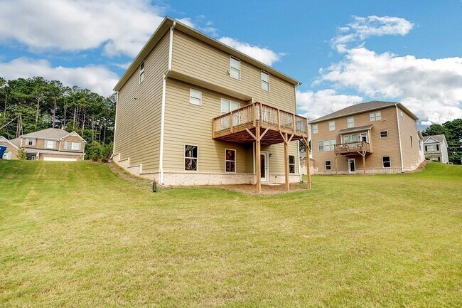 Building Photo - 1852 Auburn Rd