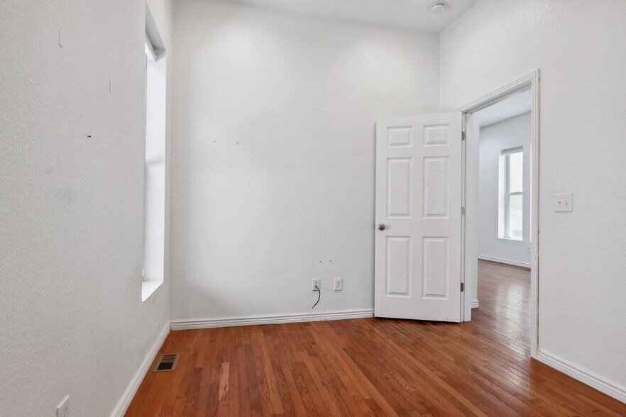 Building Photo - 3242 Gilpin St