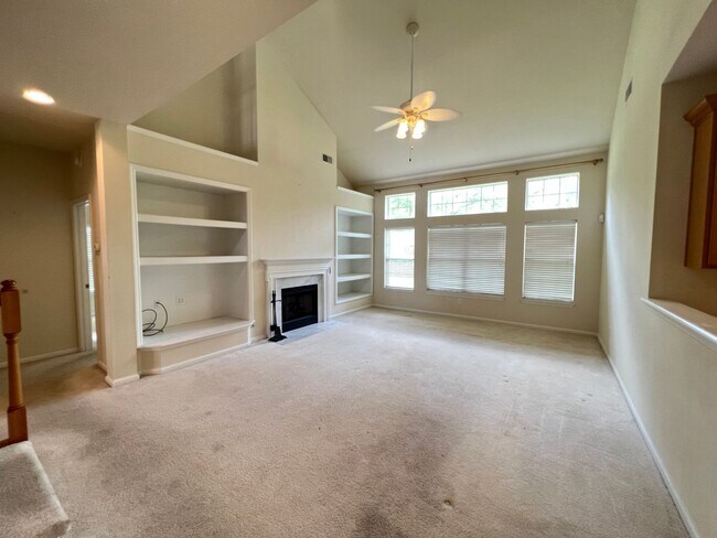 Building Photo - 3 Bedroom 2.5 Bath House in Grand Oaks Plantation - West Ashley