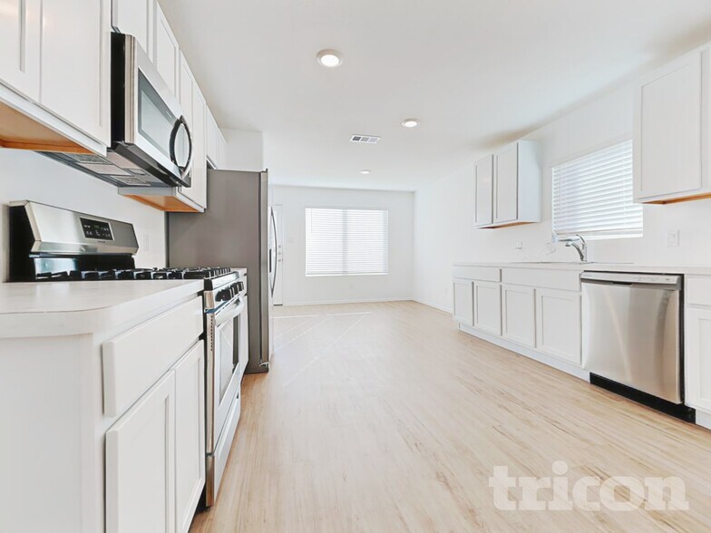 Building Photo - 18613 Rosehill Pr Dr