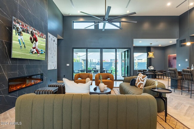 Building Photo - 13696 N 88th Pl