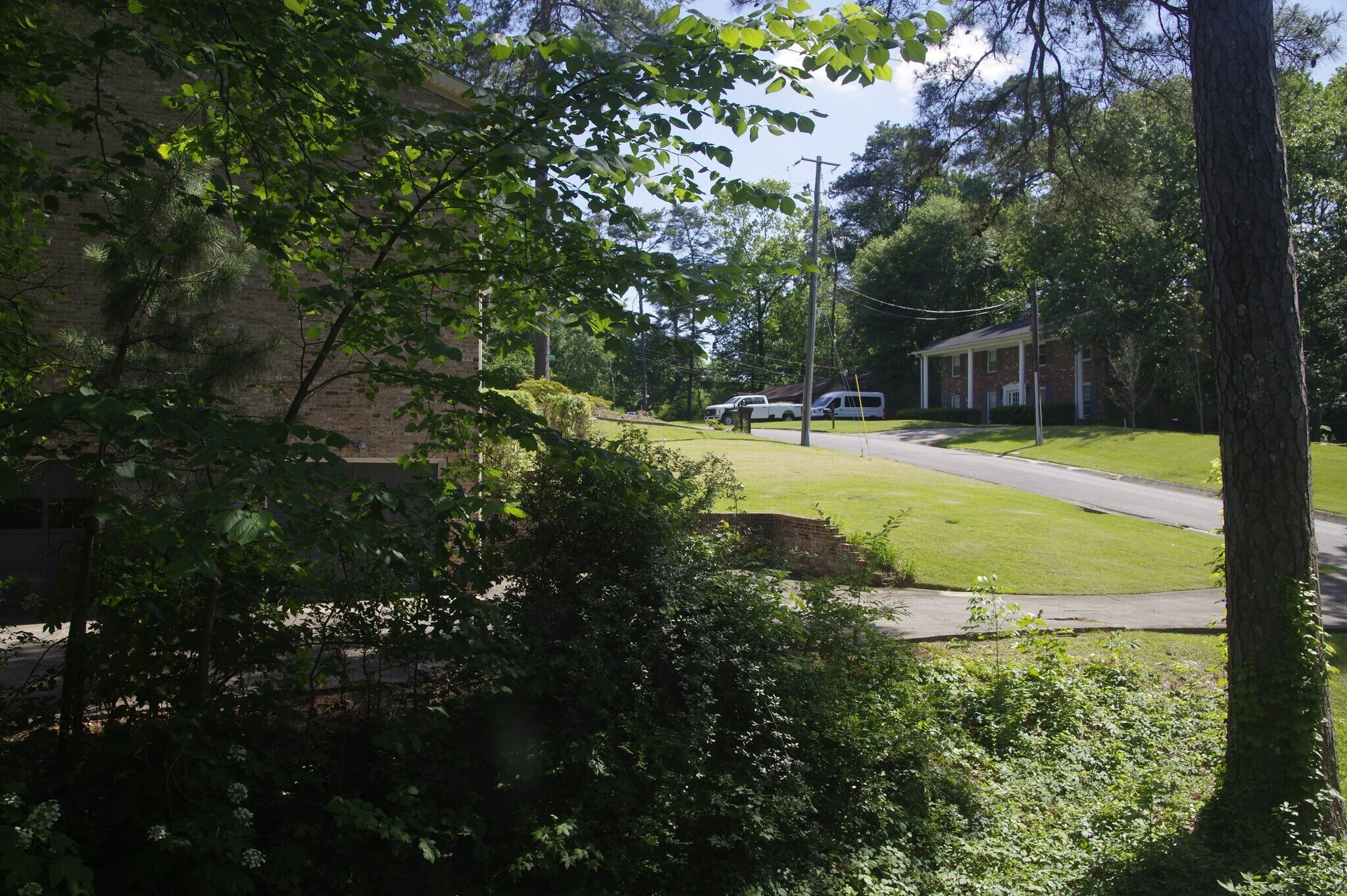 Building Photo - 813 Linbard Ln