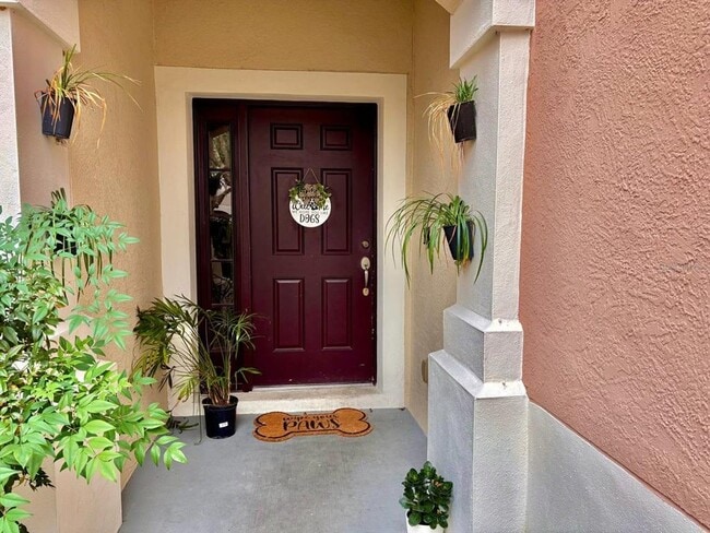 Building Photo - 26618 Castleview Way