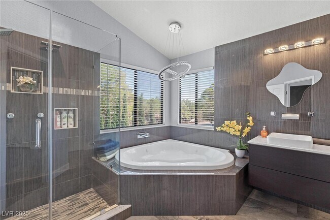 Building Photo - 2932 Whalers Cove Cir