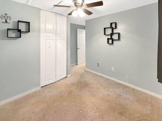 Building Photo - 749 Sturgis Dr