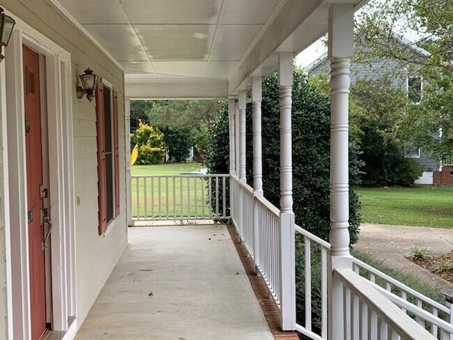 Building Photo - 2324 Buckstone Ct