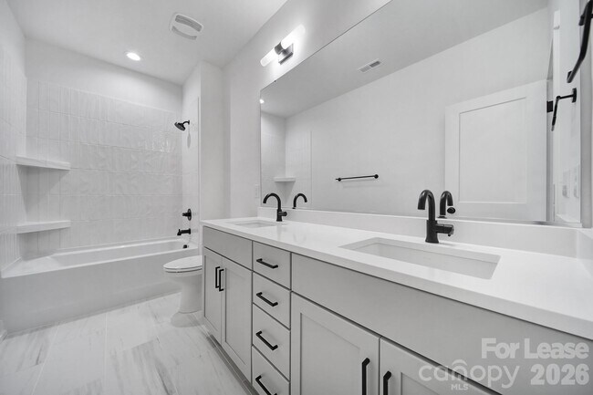 Building Photo - 511 Bowman Rd