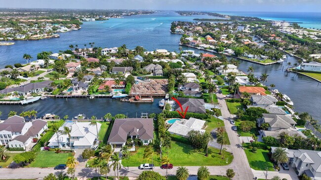 Building Photo - 30 Spanish River Dr