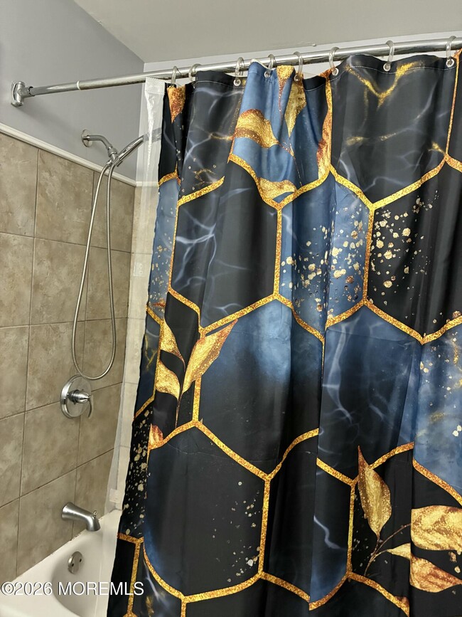 Building Photo - 419 Hancock Pl