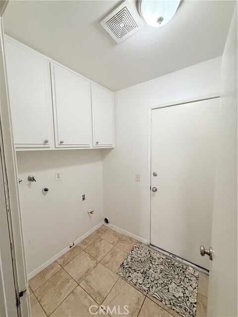 Building Photo - 5948 Quiroz Dr