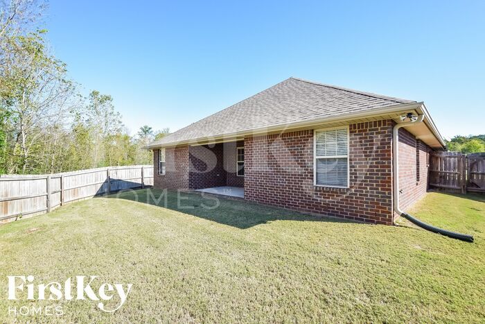 Building Photo - 605 Hidden Brook Trail