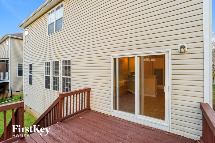 Building Photo - 4033 Cascade Dr