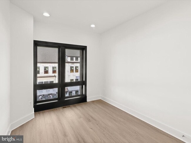 Building Photo - 14920 Dispatch St