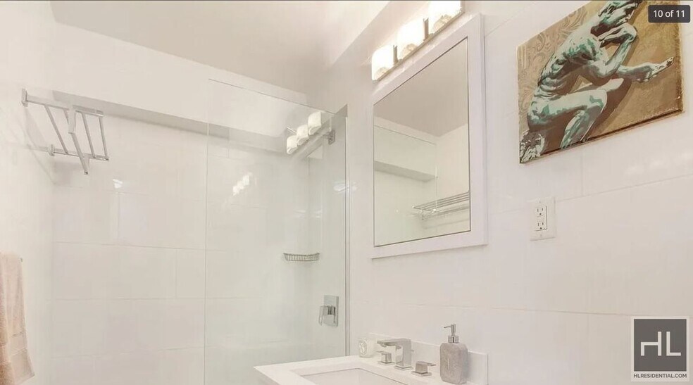 Building Photo - EAST 35 STREET