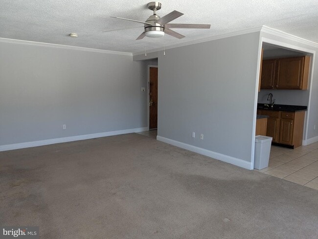 Building Photo - 250 Ridge Pike