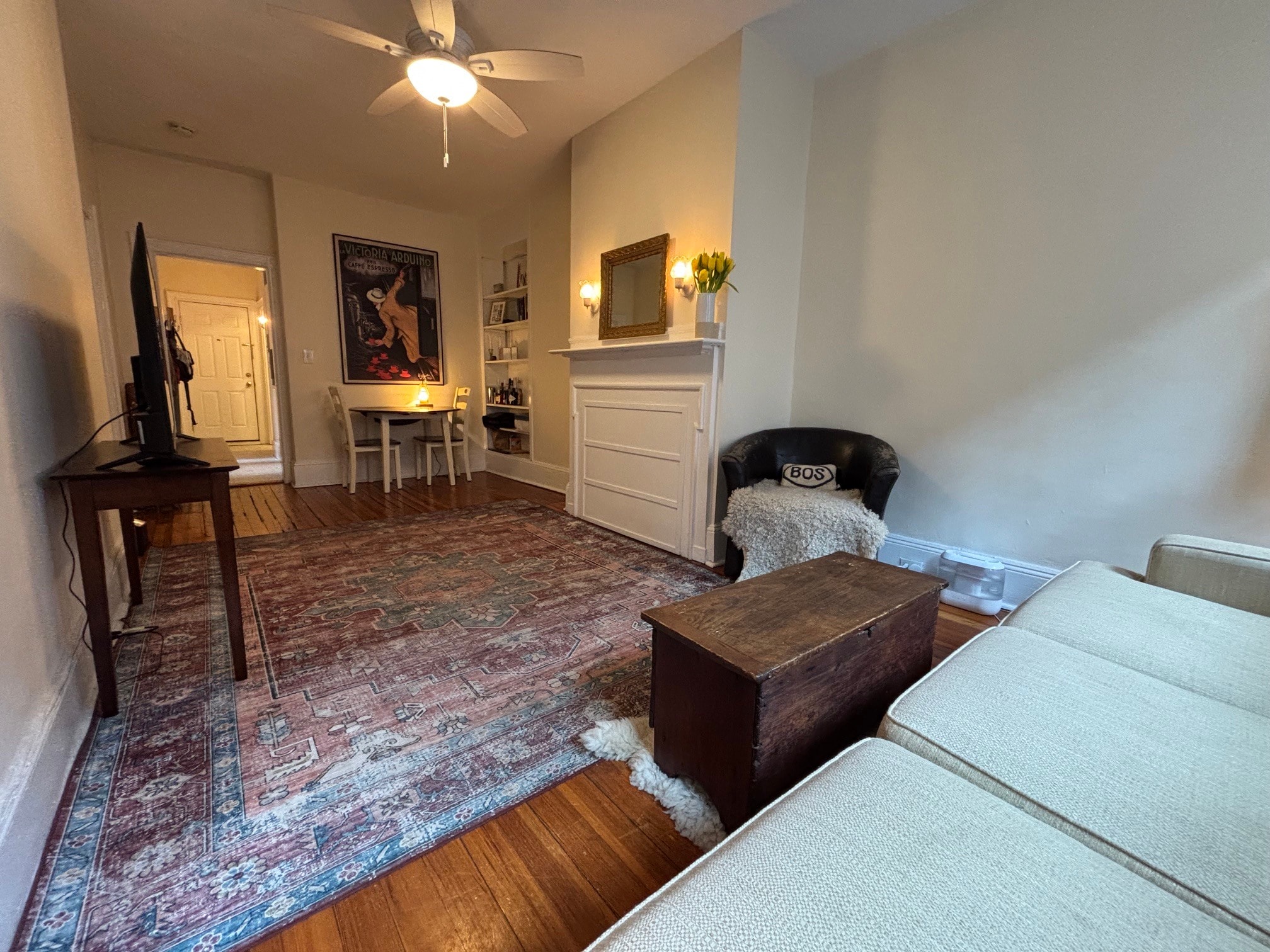 Building Photo - 2 Myrtle St