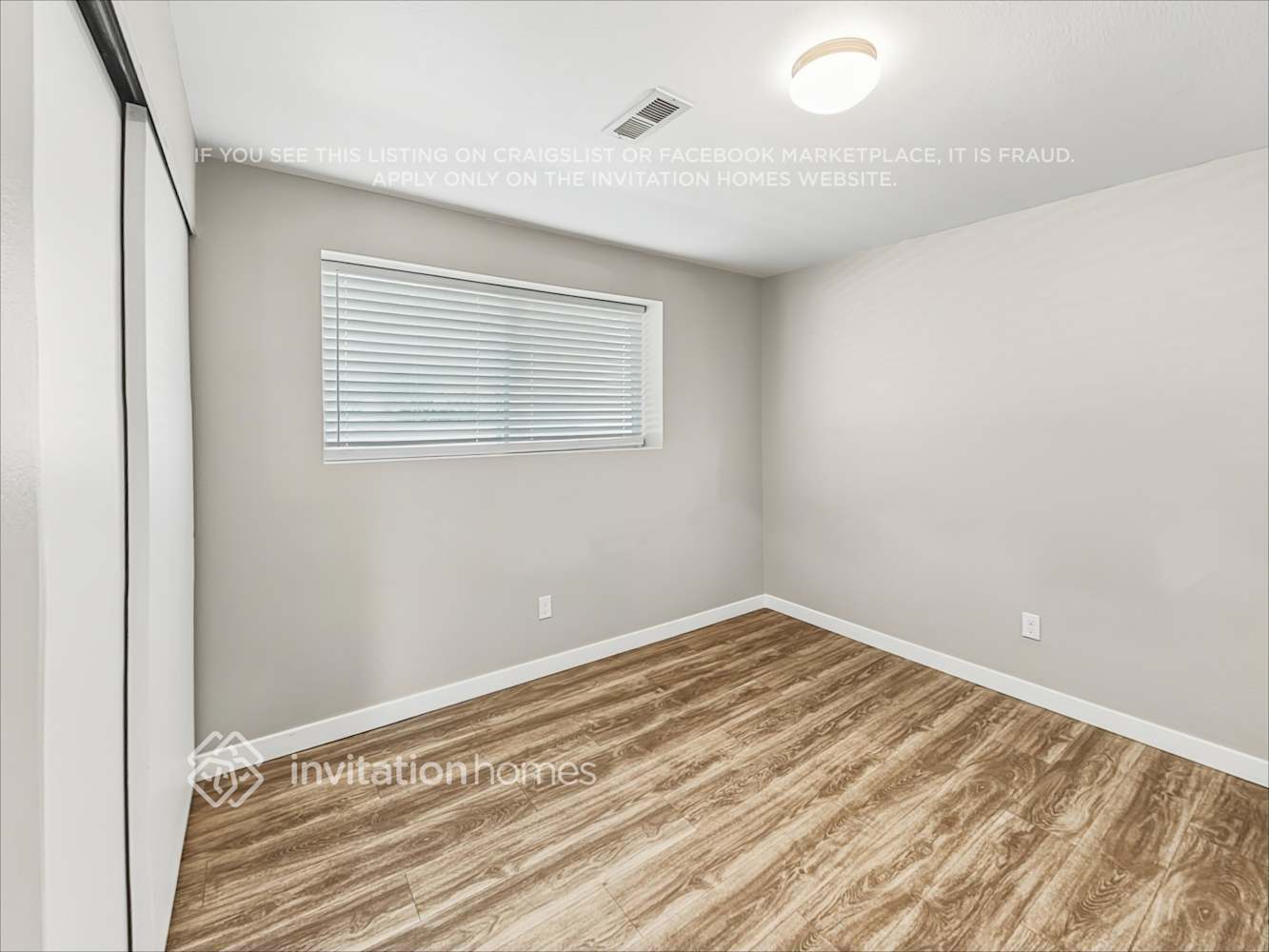 Building Photo - 2611 Castle Oaks Cir