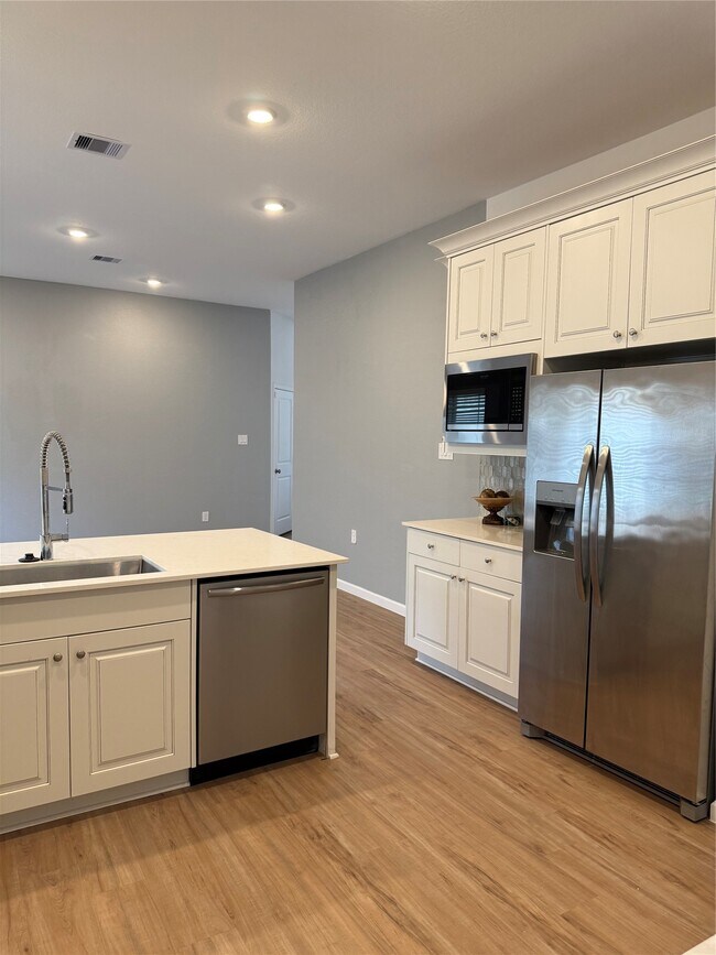 Building Photo - 30338 Centipede Grv Ln