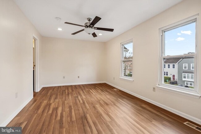 Building Photo - 3314 Major Denton Dr