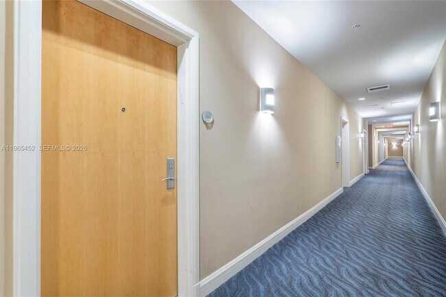 Building Photo - 253 NE 2nd St