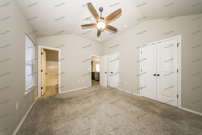 Building Photo - 4708 Crystal Hill Dr