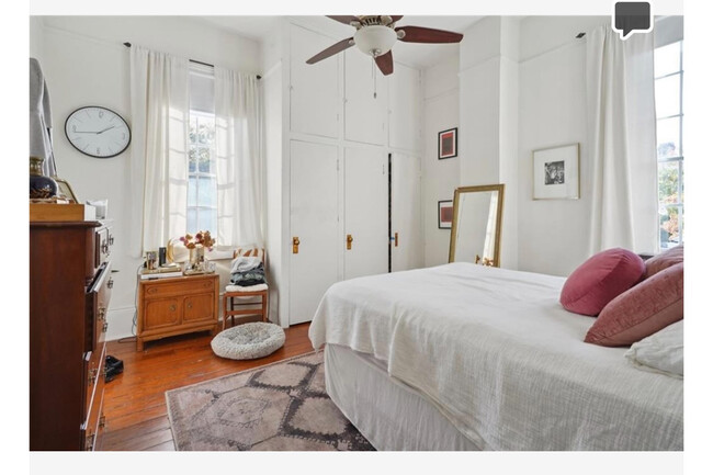 Bedroom 1, view 2 - 1912 General Pershing St