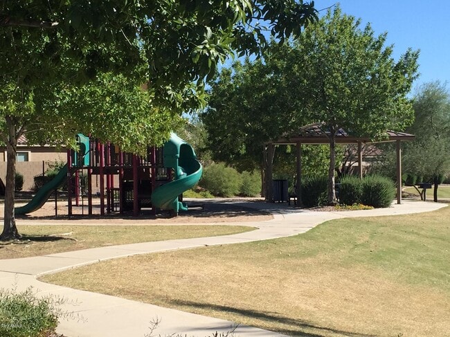 Building Photo - 17041 W Marshall Ln