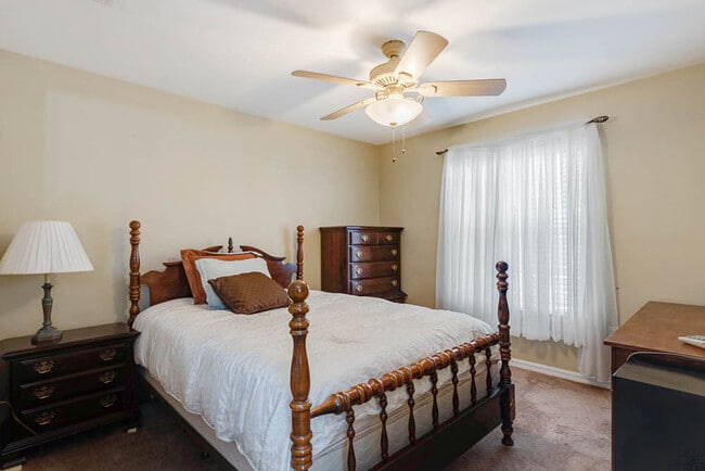 Building Photo - 3591 Kernan Blvd S