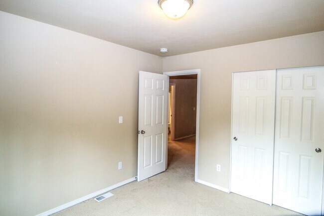 Building Photo - 4131 240th Place Southeast