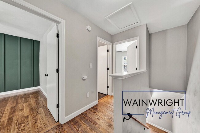 Building Photo - 7213 Peppervine Ct