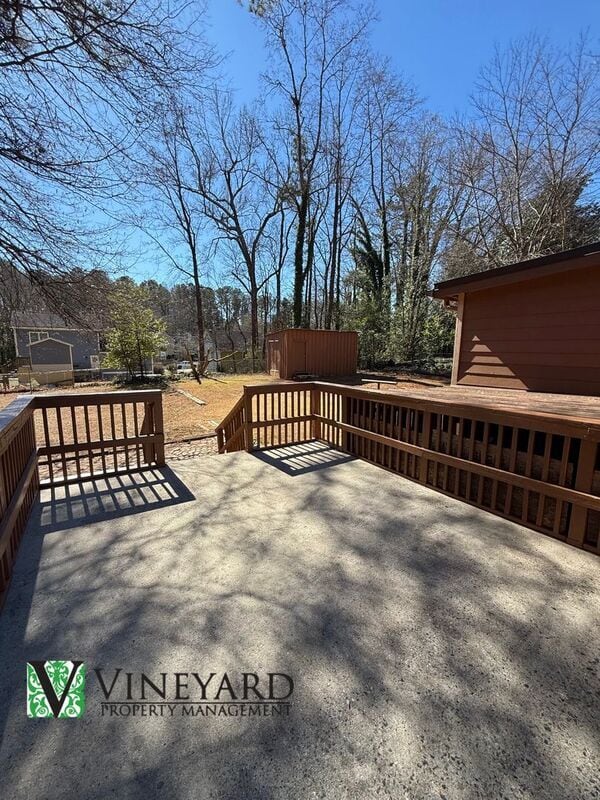 Building Photo - 50 Peachtree Cir SE