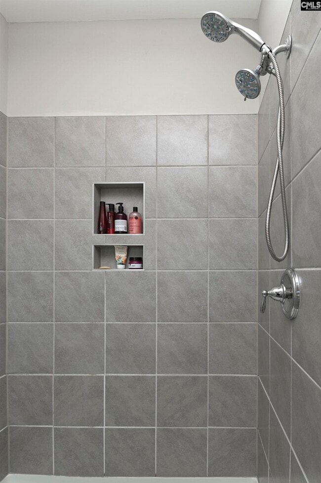 Building Photo - 362 Cabana Wy