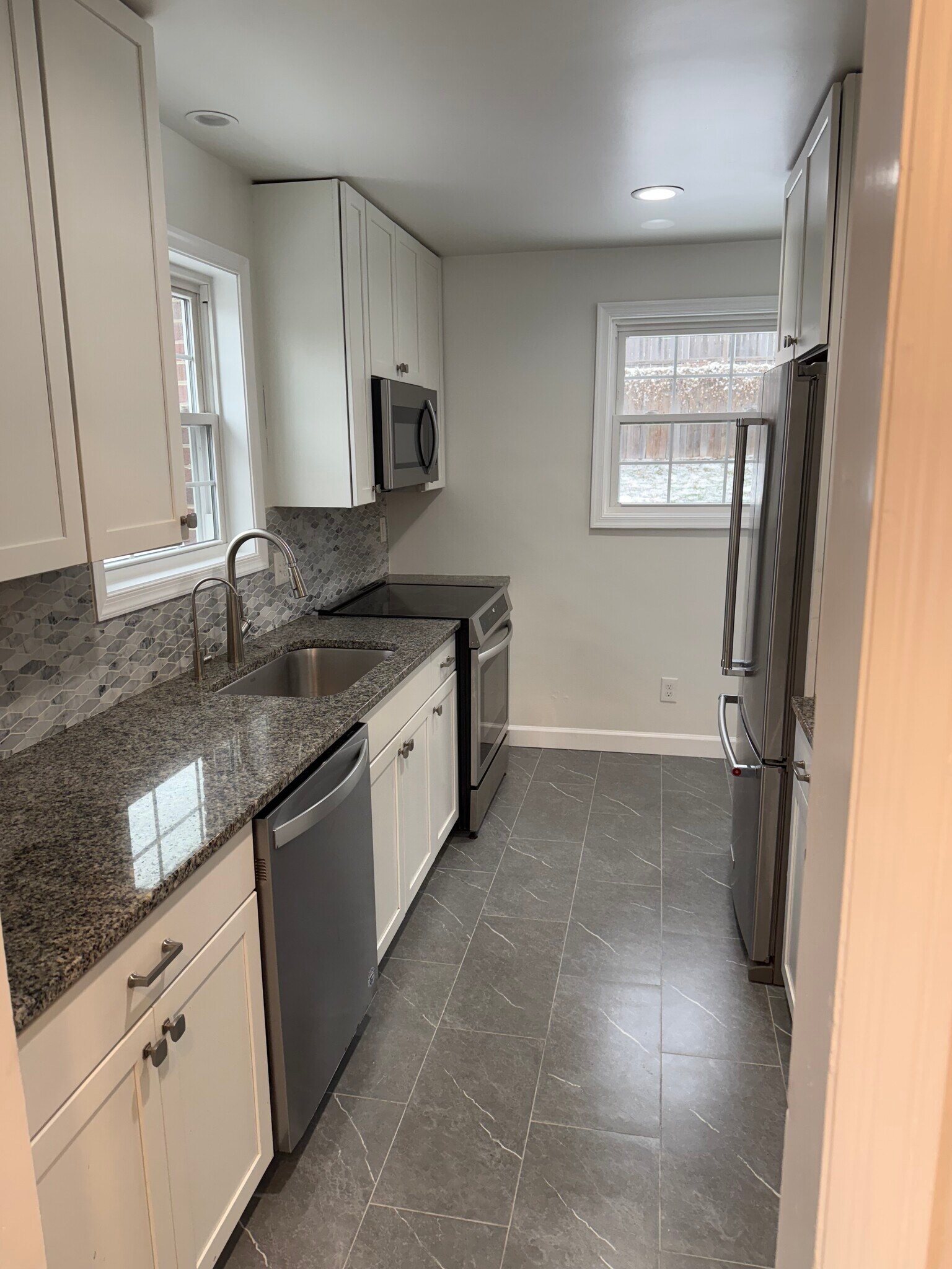 Kitchen -from living room - 4915 Strathmore Ave