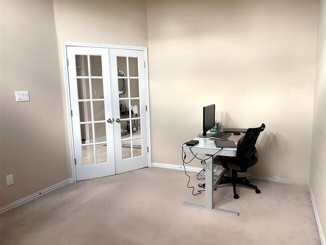 Building Photo - 3309 Falconers Way