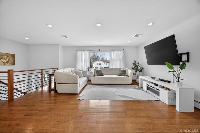 Building Photo - 4 Millard Cir