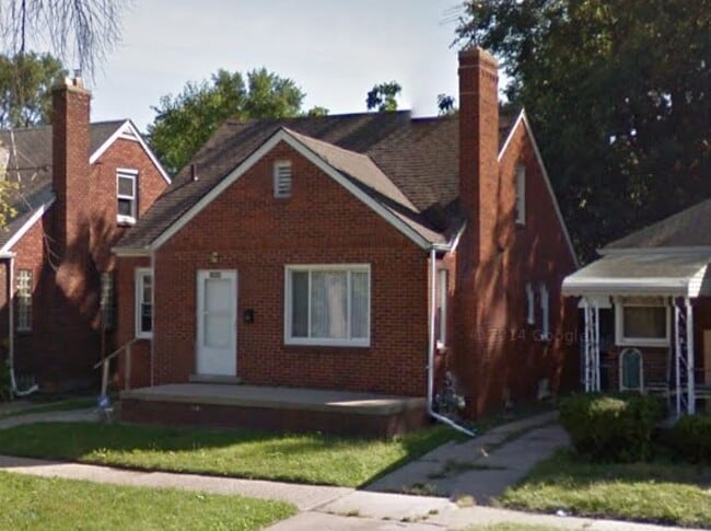Building Photo - 18926 Hamburg St