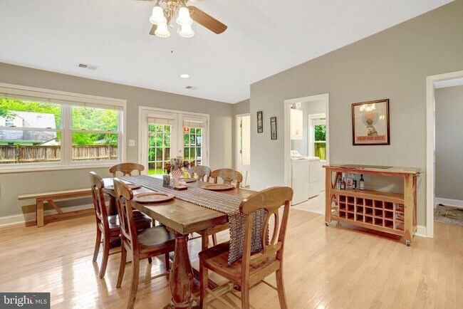 Building Photo - 6735 Williams Dr