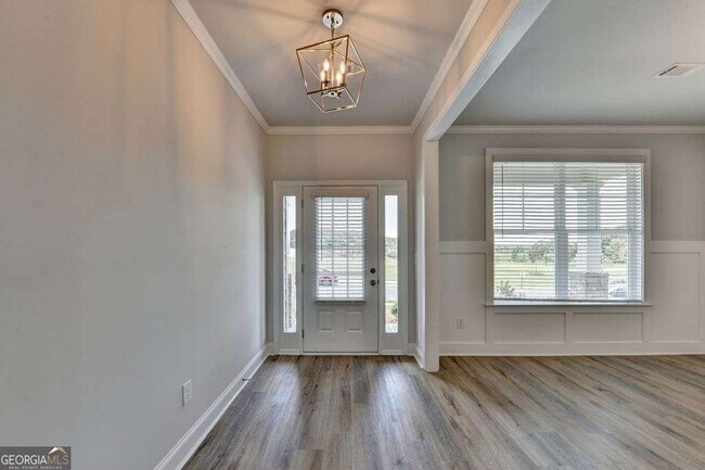 Building Photo - 7309 Yewtree Dr