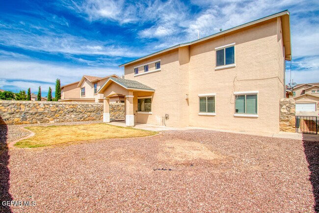 Building Photo - 12760 Tierra Alexis Dr