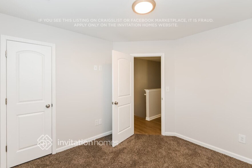 Building Photo - 6528 Pennacook Dr