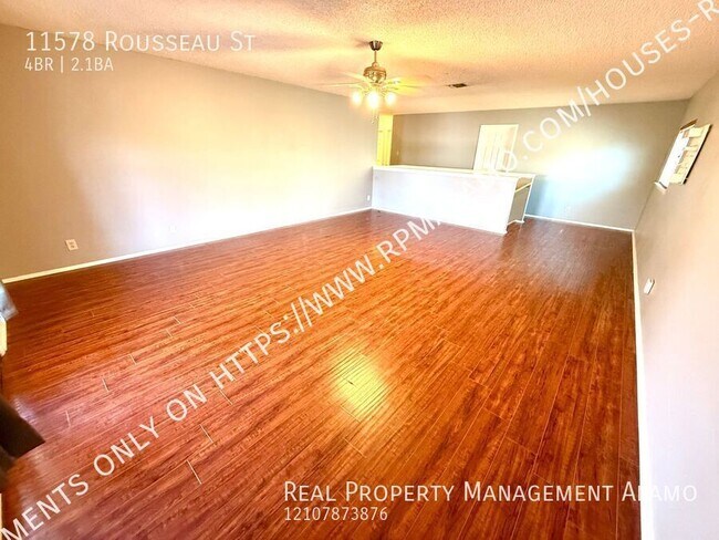 Building Photo - 11578 Rousseau St